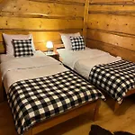 Na Poddaszu - Na Wylacznosc Privat bolig Kluszkowce